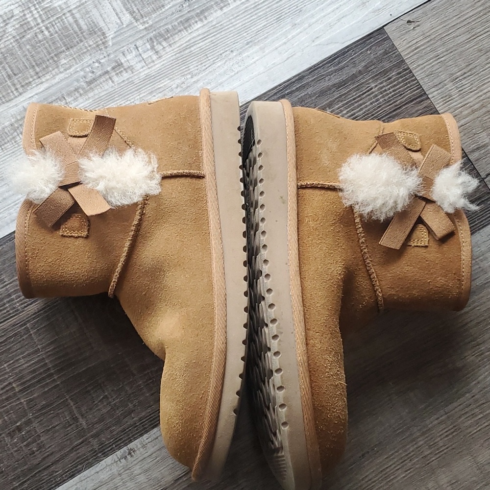 Womens Uggs 8